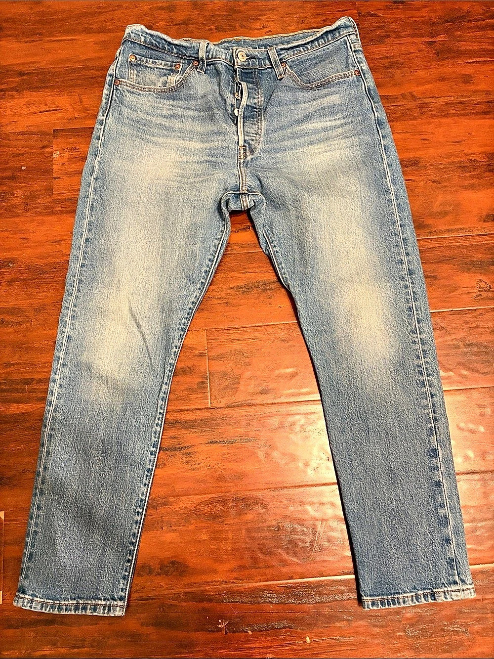 Levi's 501 Straight Leg Jeans